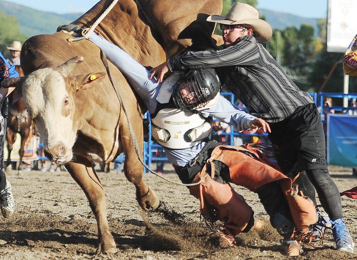 Permit Bull Riding | Steamboat Pro Rodeo